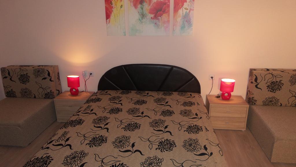 Tiszavirag Apartmanhaz Apartment Szeged