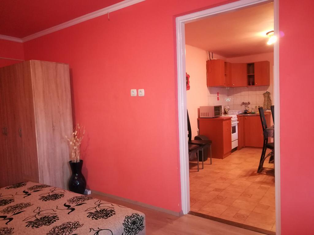 Tiszavirag Apartmanhaz Szeged