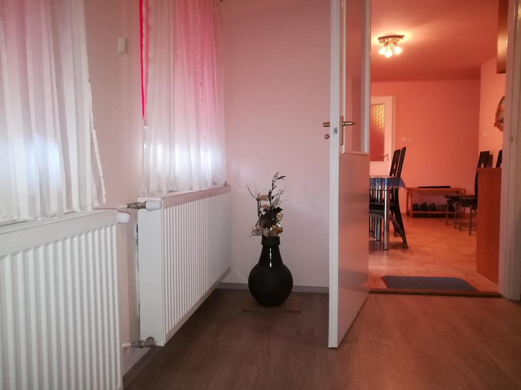 Apartment Tiszavirag Apartmanhaz Szeged